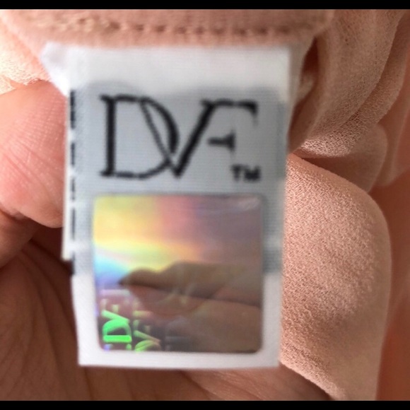 Diane Von Furstenberg Breezy Cowl Neck Blouse, EUC - Picture 4 of 6